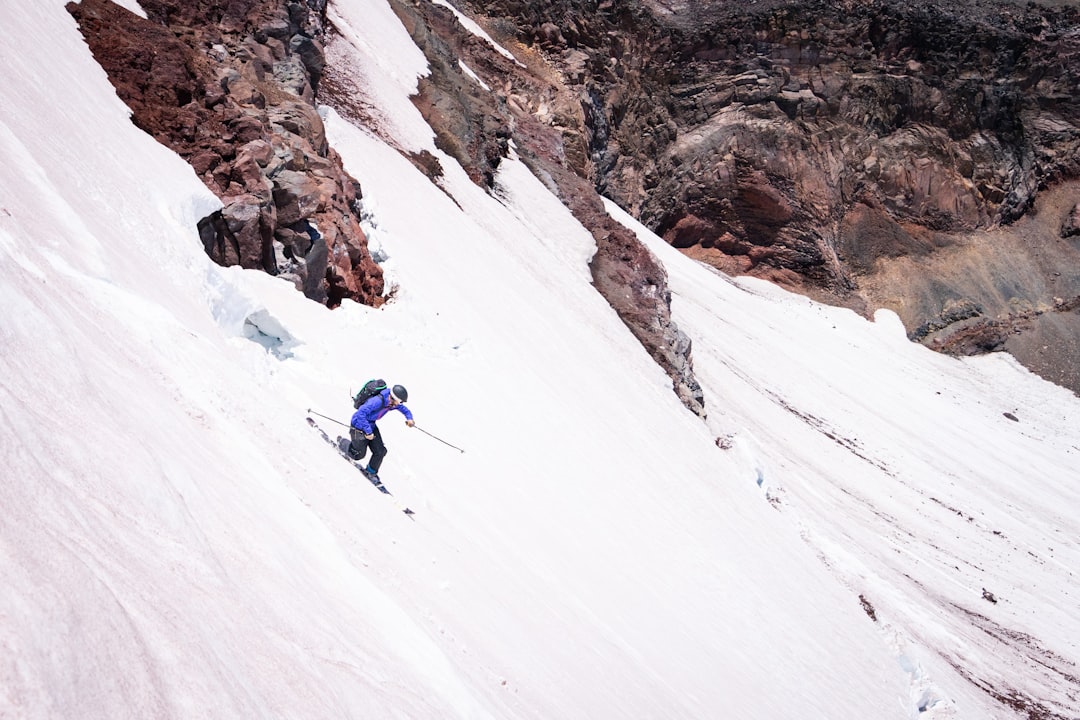 The Thrill of Outdoor Travel: Embracing Adventure and Discovery The Thrill of Outdoor Travel: Embracing Adventure and Discovery
